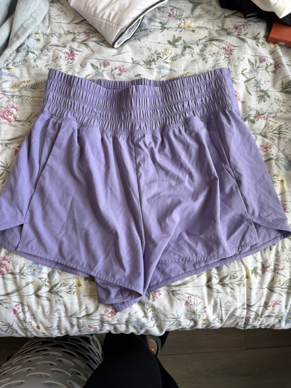 Old Navy Lavender Smocked-Waist Skort